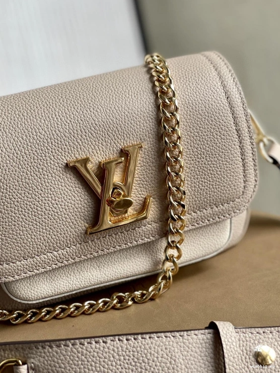 WIS TENDER VUITTON LOCKME LOUIS 0312